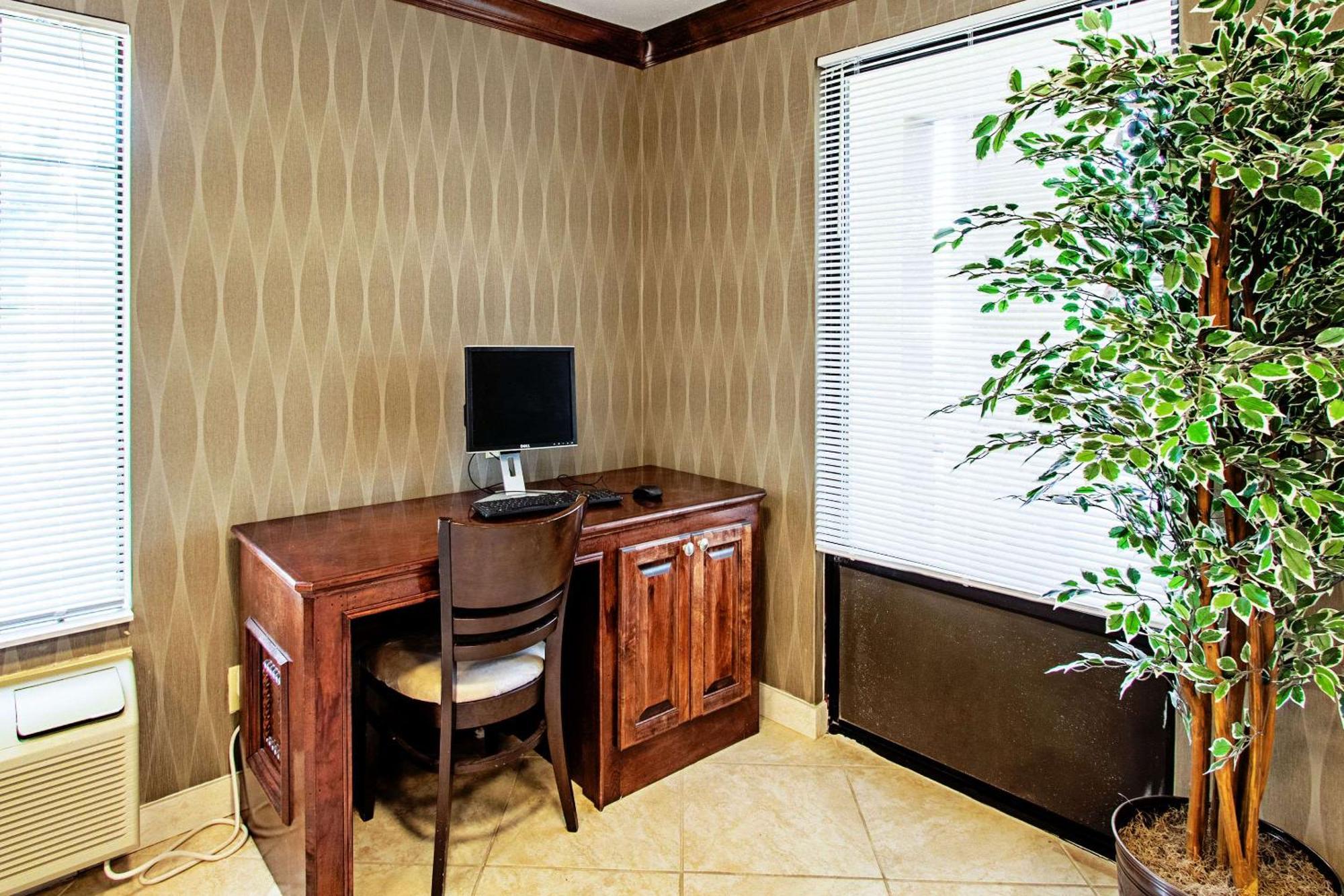Hotel Super 8 By Wyndham Jackson Ms Extérieur photo