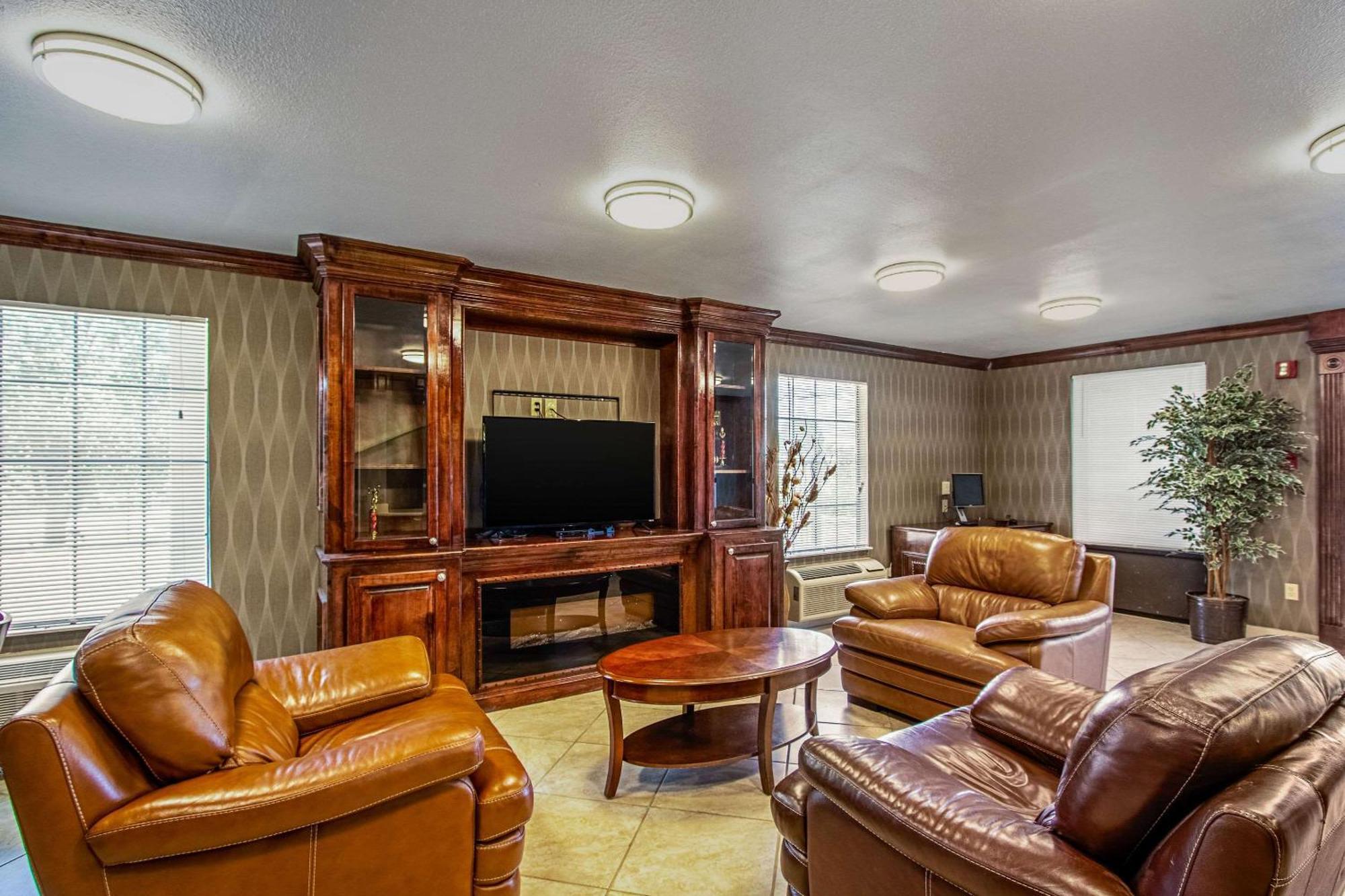 Hotel Super 8 By Wyndham Jackson Ms Extérieur photo