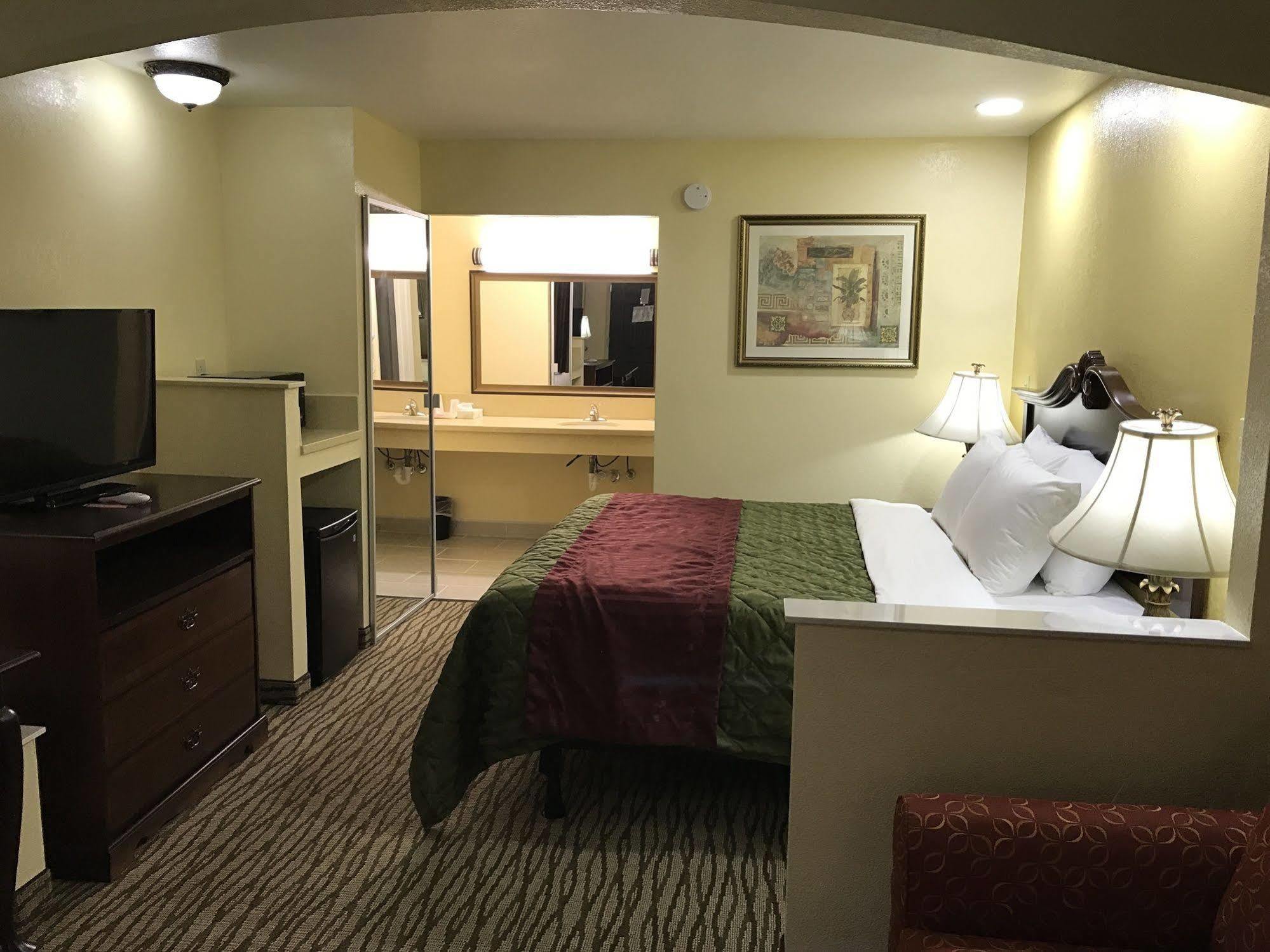 Hotel Super 8 By Wyndham Jackson Ms Extérieur photo