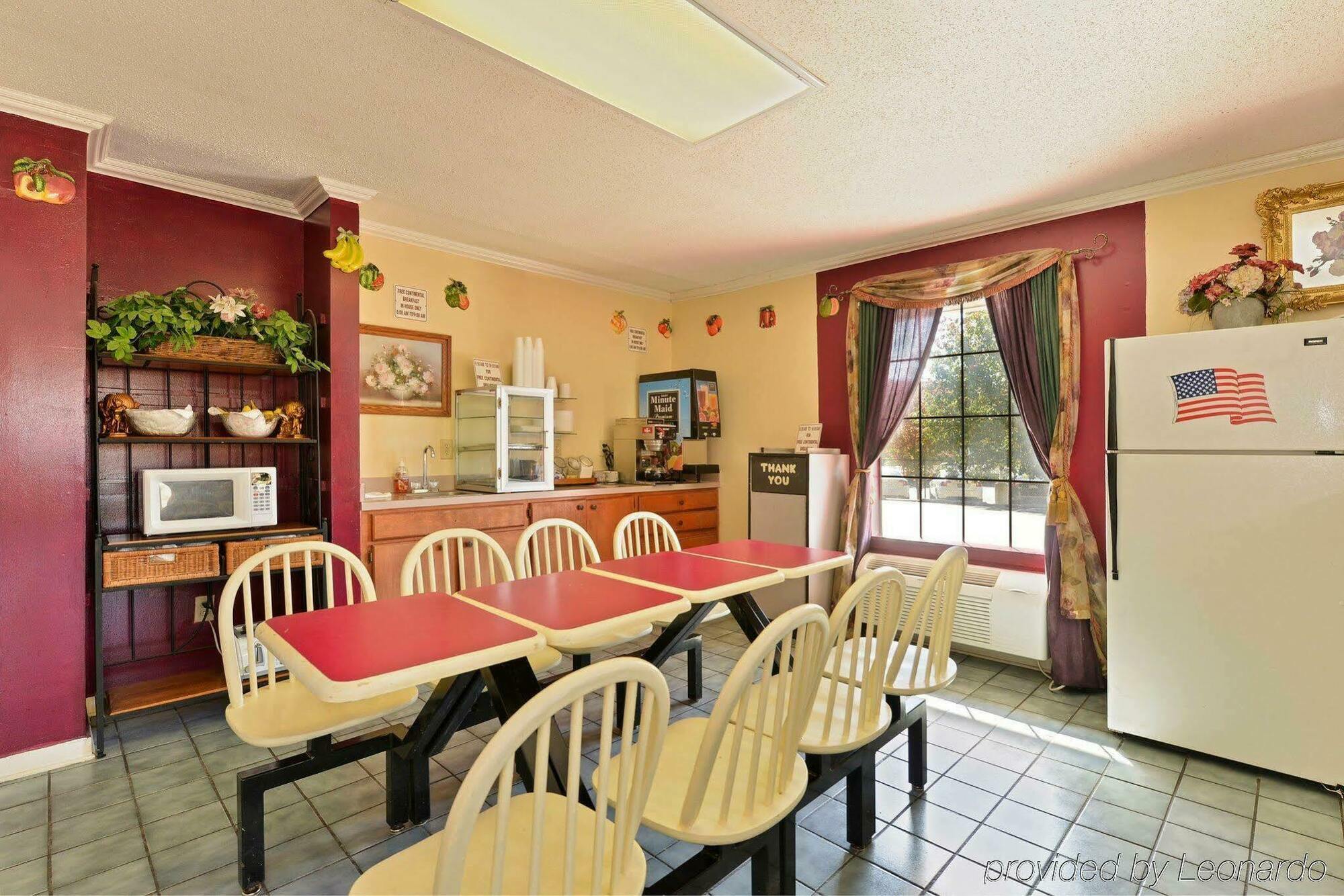 Hotel Super 8 By Wyndham Jackson Ms Extérieur photo